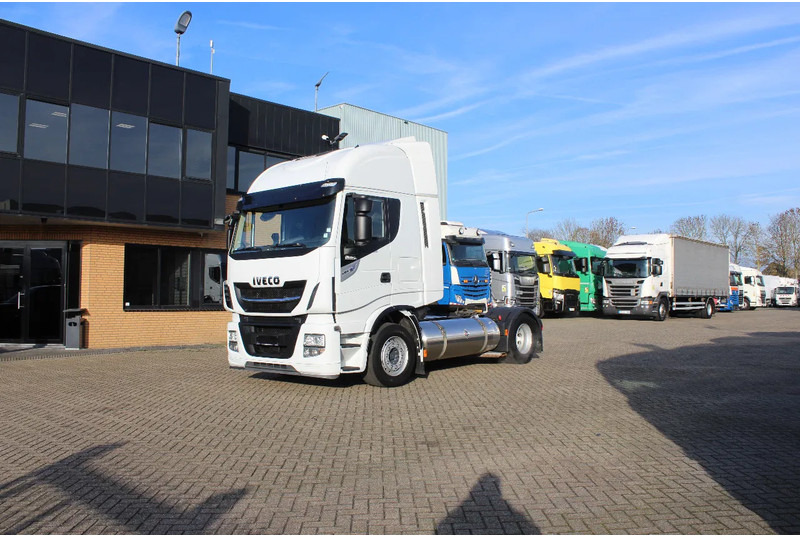 Iveco Stralis 460 * RETARDER * LNG * 4X2 * - Cap tractor: Foto 1 Iveco Stralis 460 * RETARDER * LNG * 4X2 * - Cap tractor: Foto 1