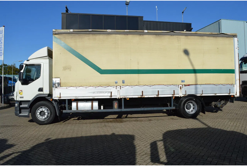 DAF CF 250 * EURO3 * MANUAL * 4X2 * - Camion cu prelată: Foto 2 DAF CF 250 * EURO3 * MANUAL * 4X2 * - Camion cu prelată: Foto 2