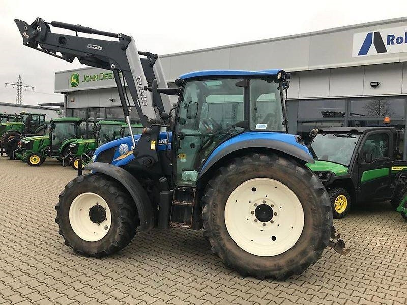 New Holland T4.85 - Tractor agricol: Foto 3 New Holland T4.85 - Tractor agricol: Foto 3