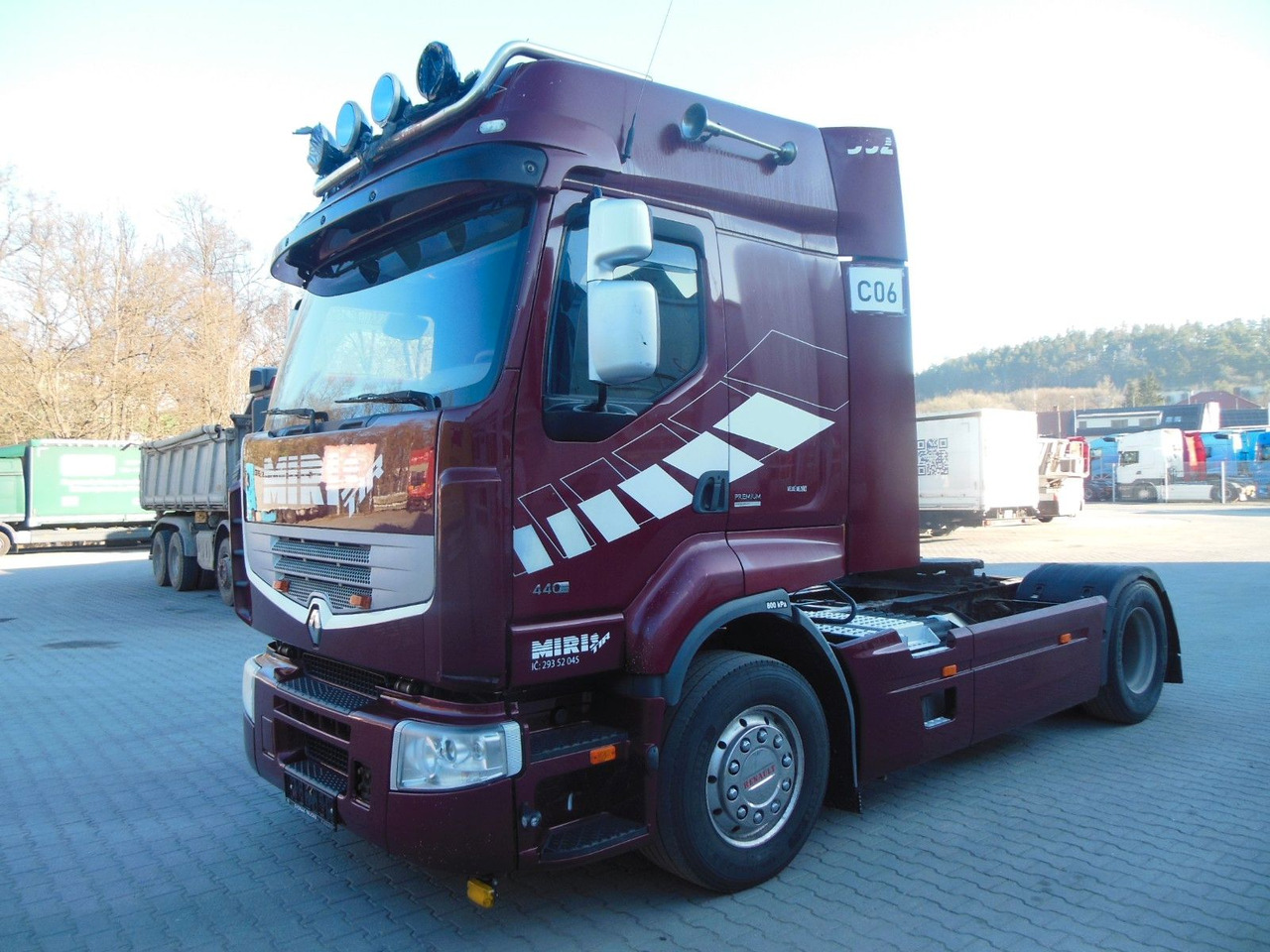 Renault PREMIUM 440.19 DXi - Cap tractor: Foto 1 Renault PREMIUM 440.19 DXi - Cap tractor: Foto 1