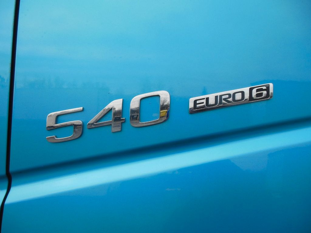 Volvo FH 13/540, GLOBE Volvo FH 13/540, GLOBE - Cap tractor: Foto 5 Volvo FH 13/540, GLOBE Volvo FH 13/540, GLOBE - Cap tractor: Foto 5