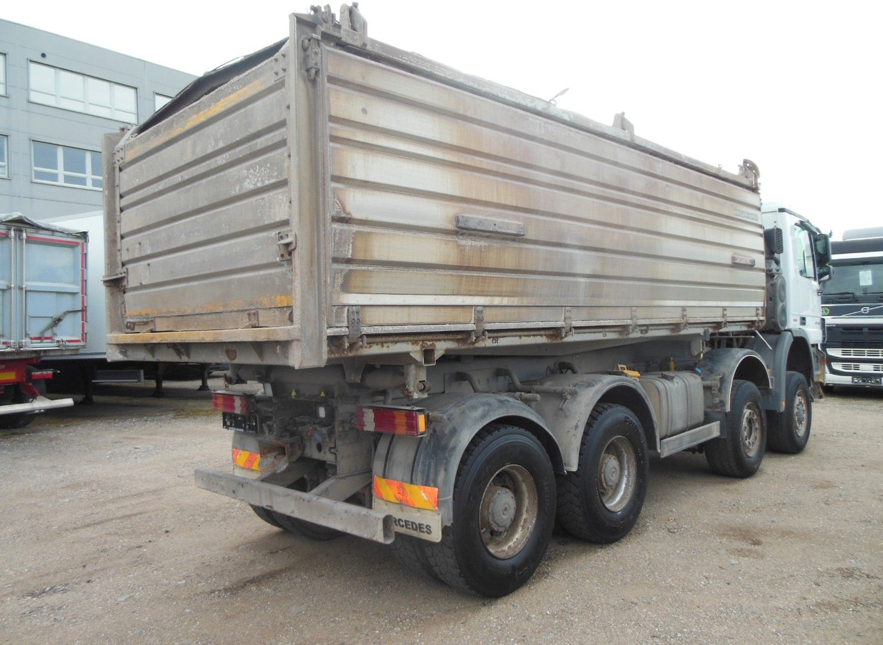 Mercedes-Benz ACTROS 4144, 8X6, 3 PEDALE, MEILLER, BODRMATIC - Camion basculantă: Foto 3 Mercedes-Benz ACTROS 4144, 8X6, 3 PEDALE, MEILLER, BODRMATIC - Camion basculantă: Foto 3