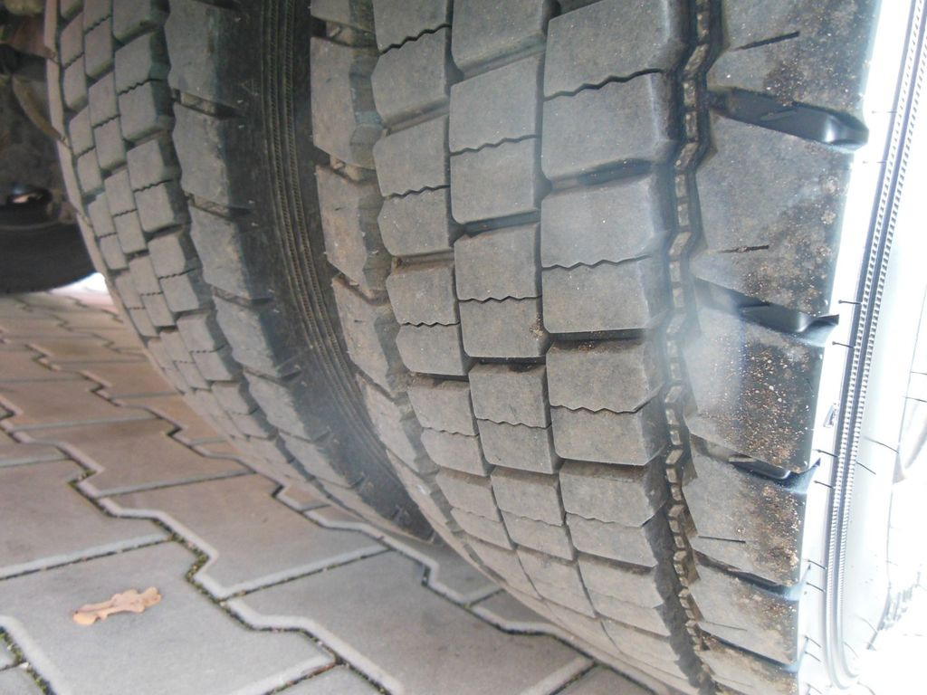 Autoutilitară cu platformă Renault MIDLUM DXI 180.08 Renault MIDLUM DXI 180.08: Foto 7 Autoutilitară cu platformă Renault MIDLUM DXI 180.08 Renault MIDLUM DXI 180.08: Foto 7