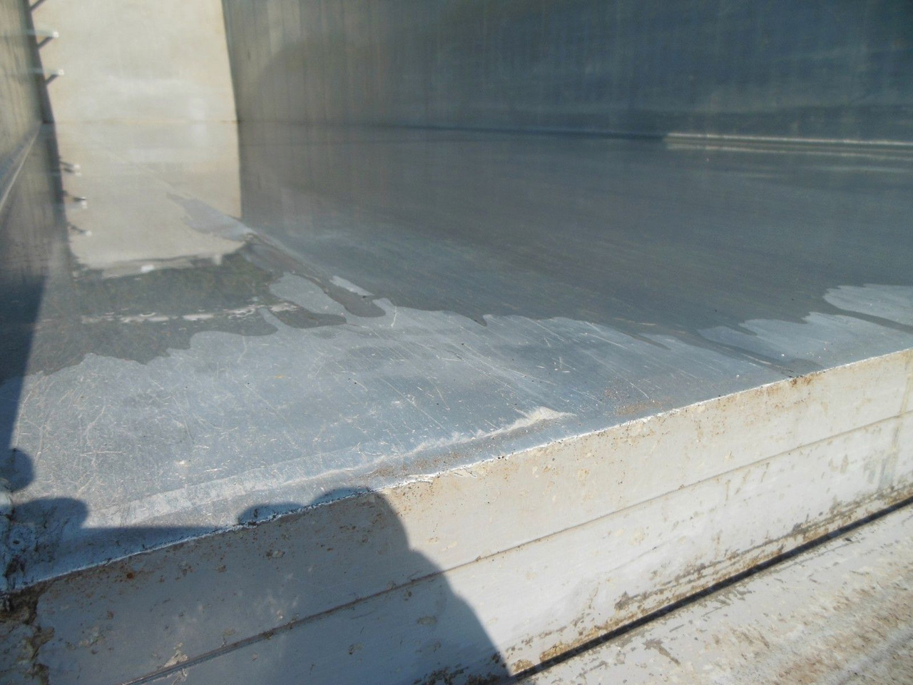 Semiremorcă basculantă Stas S300CX, 49m3, ADR, 9 TONE ACHSEN,WIE NEUE-TOP!!!: Foto 17 Semiremorcă basculantă Stas S300CX, 49m3, ADR, 9 TONE ACHSEN,WIE NEUE-TOP!!!: Foto 17