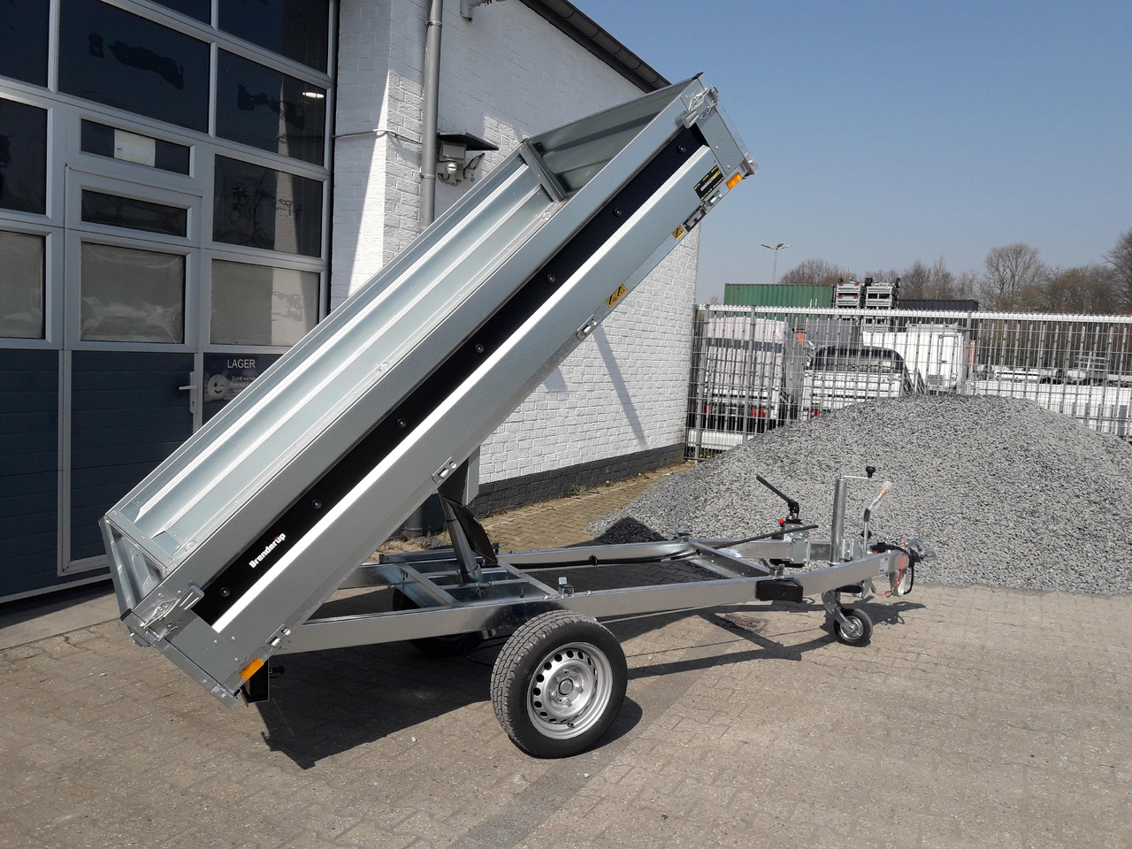 Brenderup Kipper BT 4260 SB 259x143x35cm Stahlwände Stahlboden (S) 1800kg - Remorcă basculantă: Foto 1 Brenderup Kipper BT 4260 SB 259x143x35cm Stahlwände Stahlboden (S) 1800kg - Remorcă basculantă: Foto 1