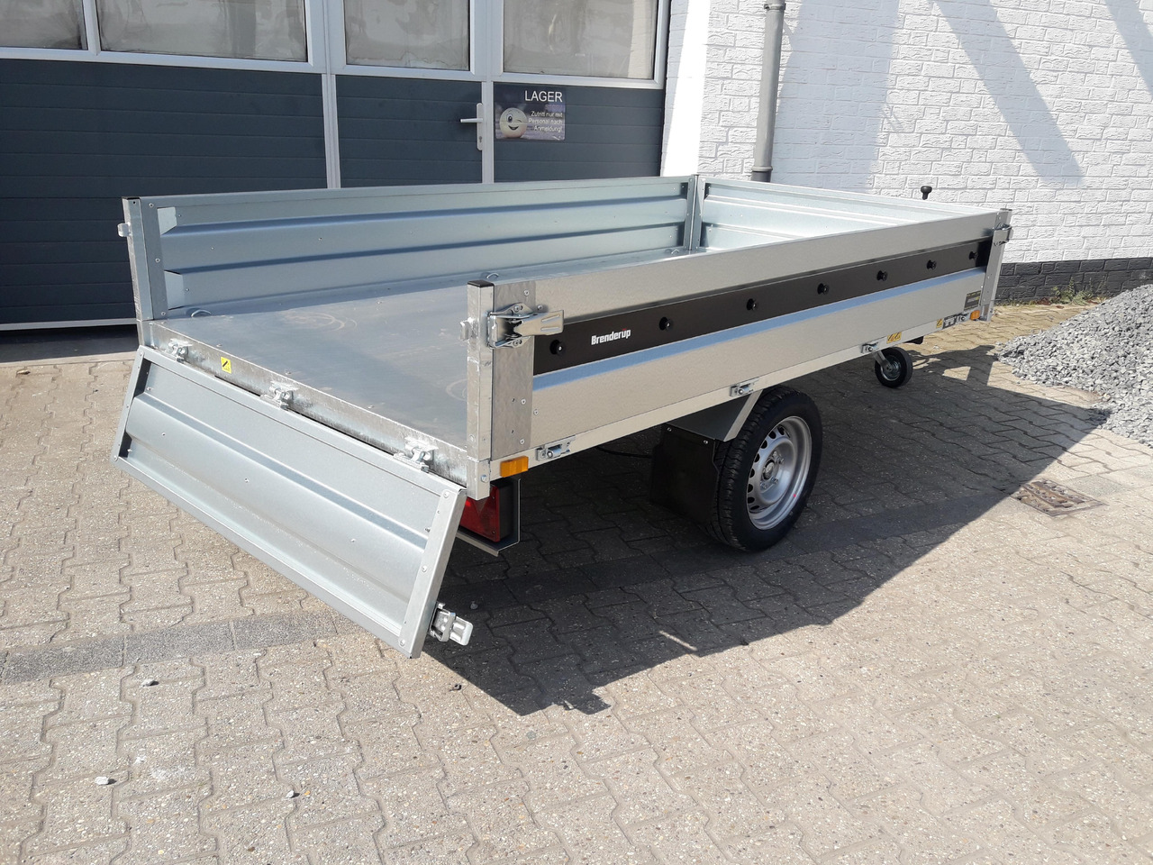 Brenderup Kipper BT 4260 SB 259x143x35cm Stahlwände Stahlboden (S) 1800kg - Remorcă basculantă: Foto 5 Brenderup Kipper BT 4260 SB 259x143x35cm Stahlwände Stahlboden (S) 1800kg - Remorcă basculantă: Foto 5