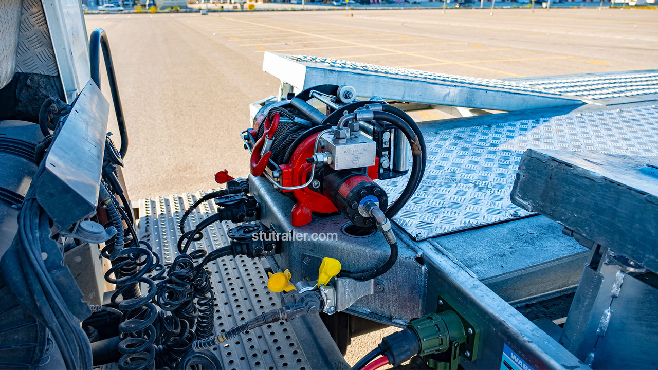 STU 4 Car Carrier Trailer / 2 Axle Car Carrier Trailer - Semiremorcă transport auto: Foto 3 STU 4 Car Carrier Trailer / 2 Axle Car Carrier Trailer - Semiremorcă transport auto: Foto 3