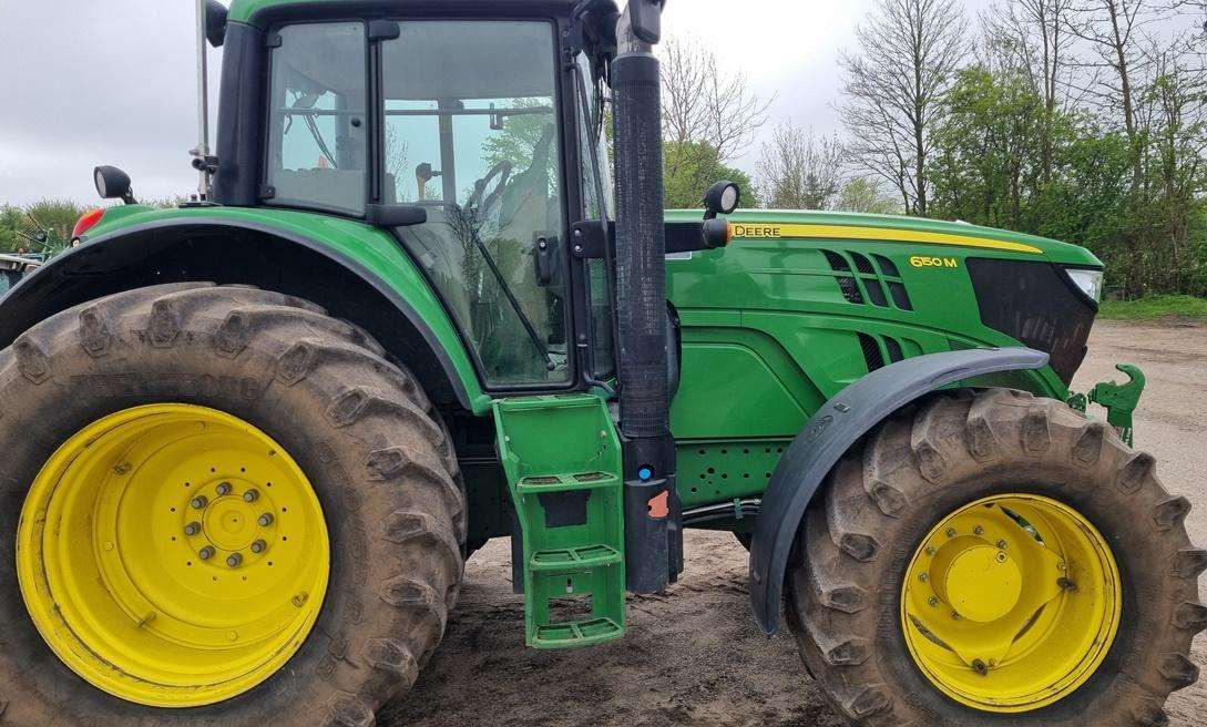 John Deere 6150M - Tractor agricol: Foto 5 John Deere 6150M - Tractor agricol: Foto 5