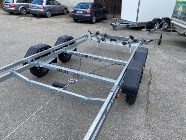 Brenderup Premium Bootsanhänger 242000TB SR mit Superrollen, 2,0 to. 7,2m/ 24 Fuß - Peridoc: Foto 4 Brenderup Premium Bootsanhänger 242000TB SR mit Superrollen, 2,0 to. 7,2m/ 24 Fuß - Peridoc: Foto 4