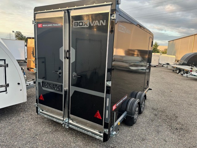 Brian James Box Van 600-3516-27-2-12-B, 3690 x 1580 mm, 2,7 to. - Remorcă furgon: Foto 4 Brian James Box Van 600-3516-27-2-12-B, 3690 x 1580 mm, 2,7 to. - Remorcă furgon: Foto 4