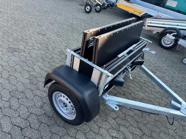 Faltos Blackline, 750 kg, 2420 x 1240 x 300 mm - Remorca auto: Foto 5 Faltos Blackline, 750 kg, 2420 x 1240 x 300 mm - Remorca auto: Foto 5