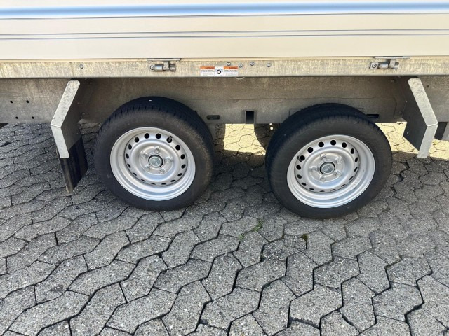 Humbaur 3-Seitenkipper HTK 3000.31 Alu, mit Laubgitteraufsatz, 3140 x 1750 x 350 mm, 3,0 to. - Remorcă basculantă: Foto 3 Humbaur 3-Seitenkipper HTK 3000.31 Alu, mit Laubgitteraufsatz, 3140 x 1750 x 350 mm, 3,0 to. - Remorcă basculantă: Foto 3