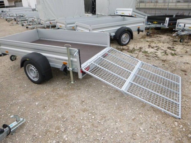 Humbaur HA 132513 Überfahrwand 1,3 to. 2510x1310x350 mm - Remorca auto: Foto 4 Humbaur HA 132513 Überfahrwand 1,3 to. 2510x1310x350 mm - Remorca auto: Foto 4