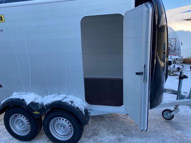 Humbaur Poly-Alu Koffer HKPA 263217, 2,6 to. 100 km/h, 3280 x 1770 x 1800 mm - Remorcă furgon: Foto 5 Humbaur Poly-Alu Koffer HKPA 263217, 2,6 to. 100 km/h, 3280 x 1770 x 1800 mm - Remorcă furgon: Foto 5