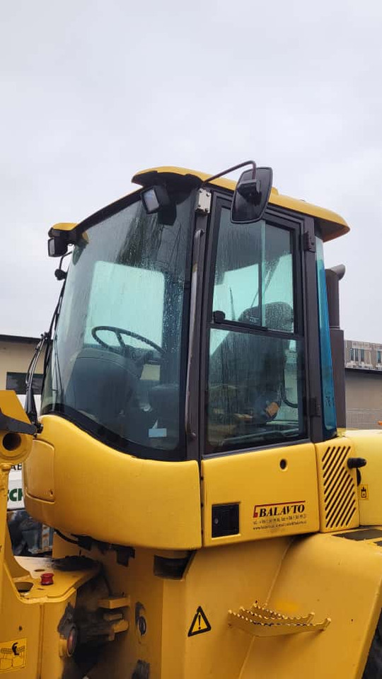 2906698 cabin for Volvo L30, L30B, L32, L32B, L35, L35B, L40, L45B - Cabină pentru Încărcător: Foto 5 2906698 cabin for Volvo L30, L30B, L32, L32B, L35, L35B, L40, L45B - Cabină pentru Încărcător: Foto 5