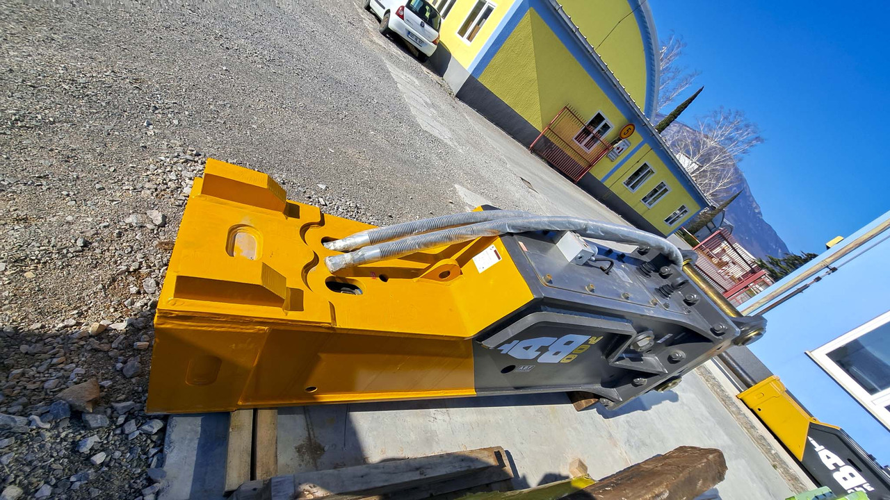 BAT 700 for 50-60 ton excavators - Ciocan hidraulic pentru Excavator: Foto 4 BAT 700 for 50-60 ton excavators - Ciocan hidraulic pentru Excavator: Foto 4