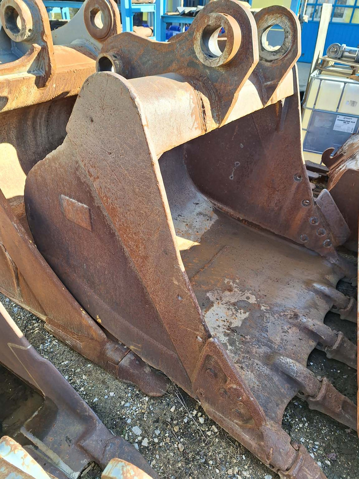 Digging bucket 1700 mm - Cupă excavator: Foto 1 Digging bucket 1700 mm - Cupă excavator: Foto 1