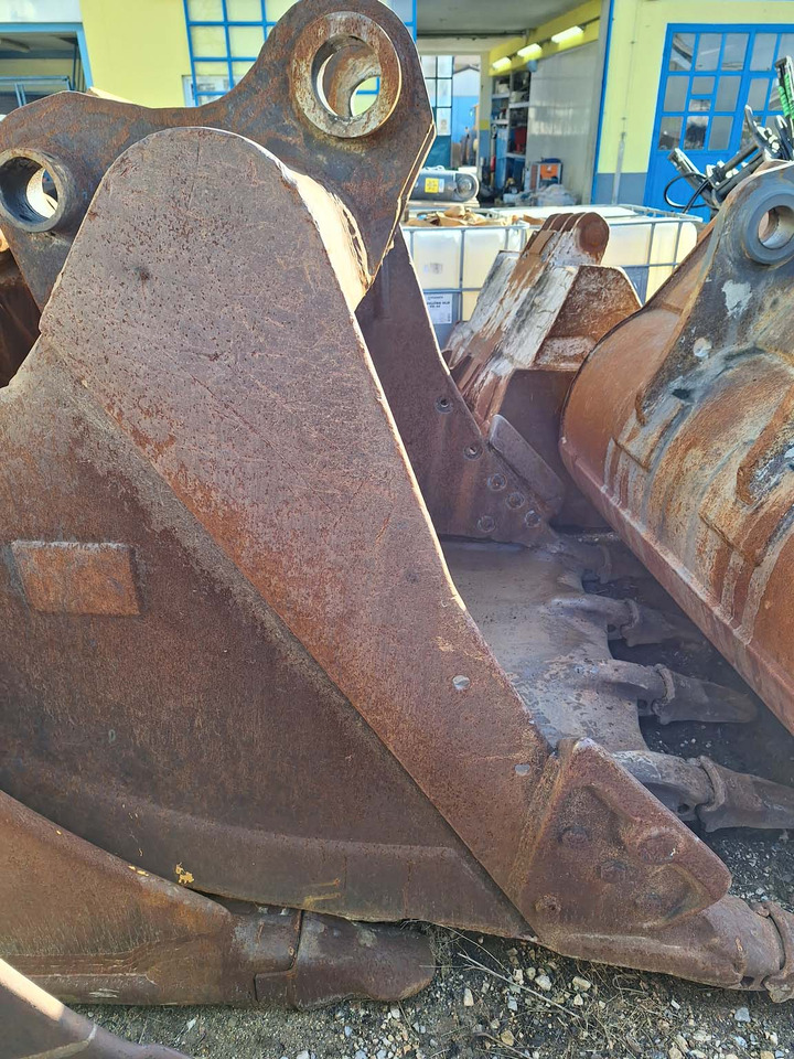 Digging bucket 1700 mm - Cupă excavator: Foto 2 Digging bucket 1700 mm - Cupă excavator: Foto 2