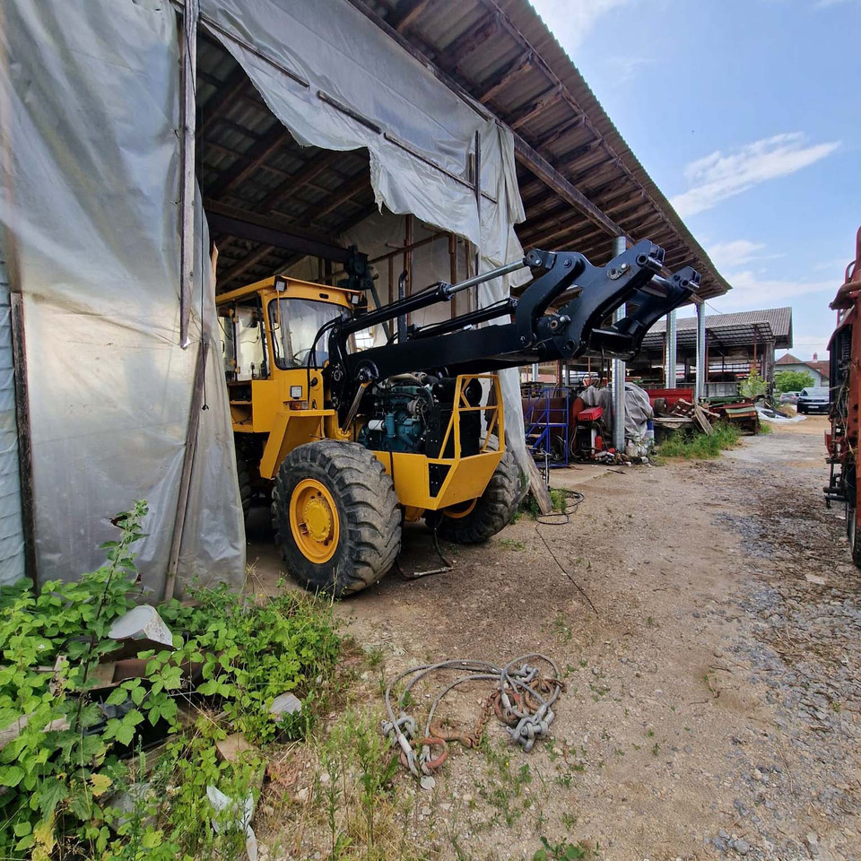 VOLVO BM6300 - Buldoexcavator: Foto 4 VOLVO BM6300 - Buldoexcavator: Foto 4