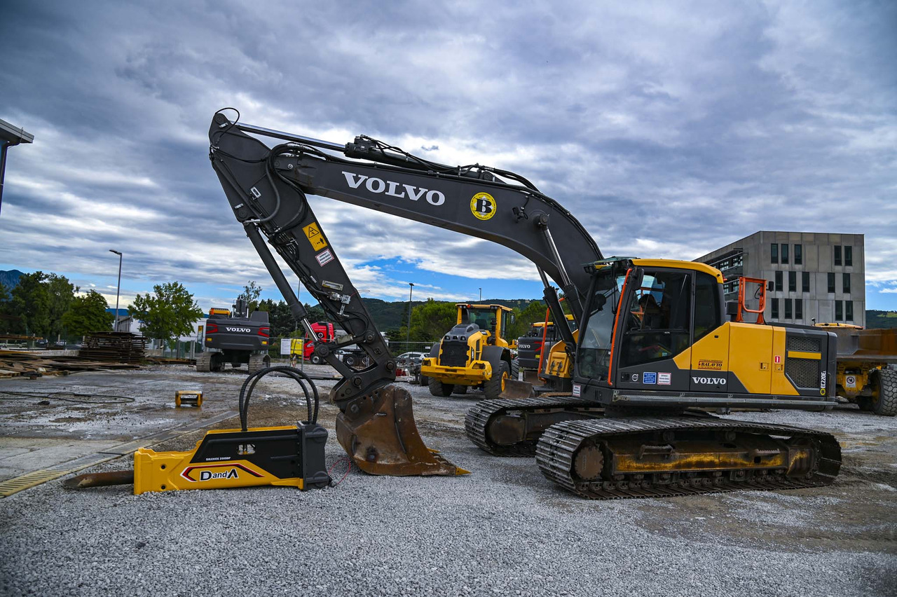 VOLVO EC220EL - Excavator pe şenile: Foto 5 VOLVO EC220EL - Excavator pe şenile: Foto 5