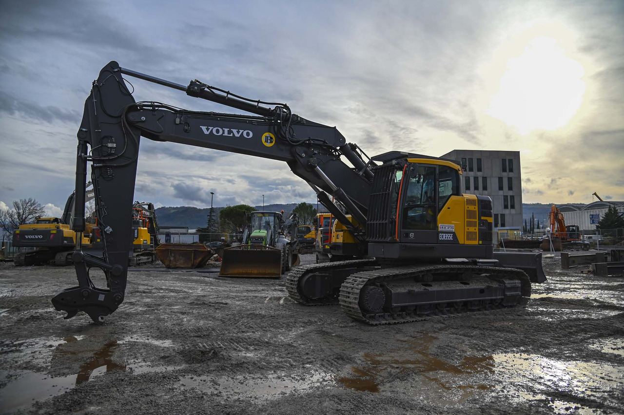 VOLVO ECR355ENL - Excavator pe şenile: Foto 2 VOLVO ECR355ENL - Excavator pe şenile: Foto 2