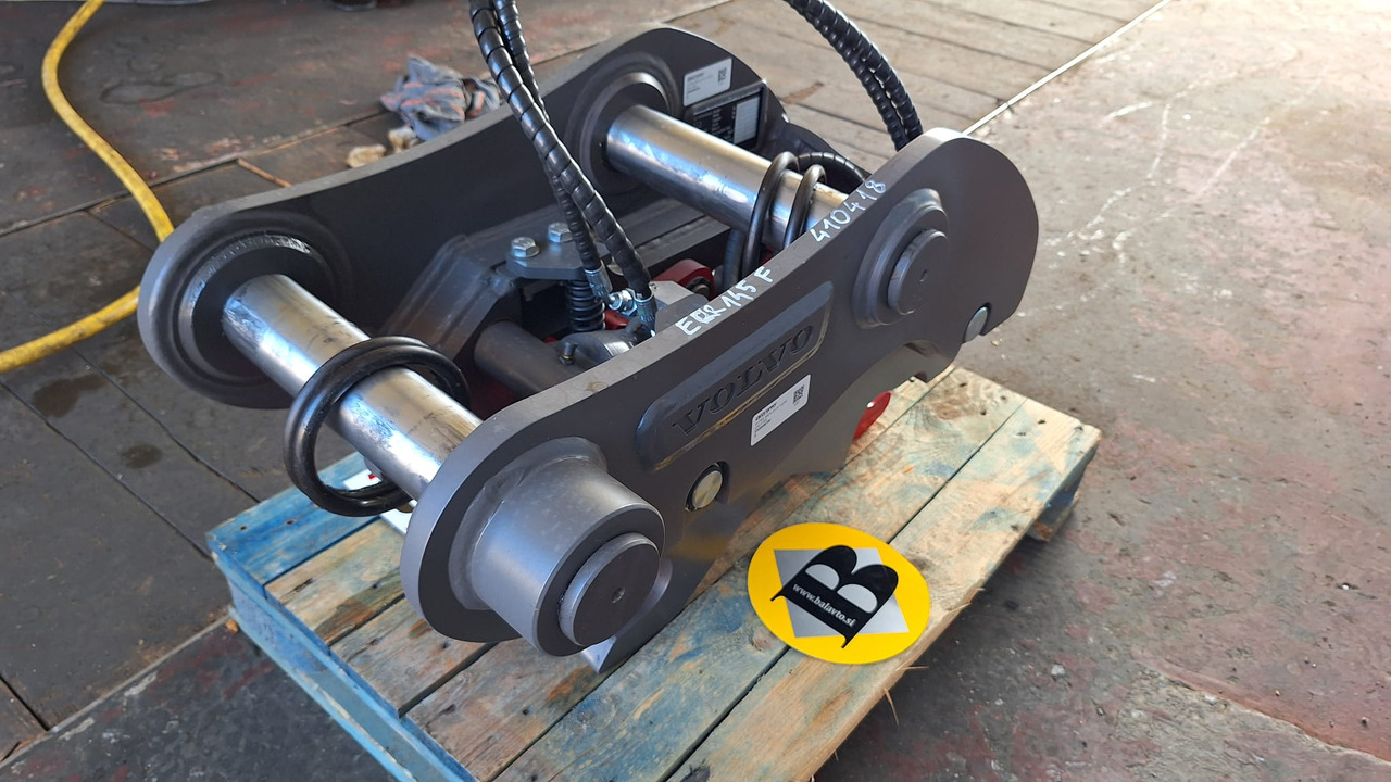 Volvo hydraulic quick coupler UNI65 - Cuplare rapidă pentru Excavator: Foto 4 Volvo hydraulic quick coupler UNI65 - Cuplare rapidă pentru Excavator: Foto 4