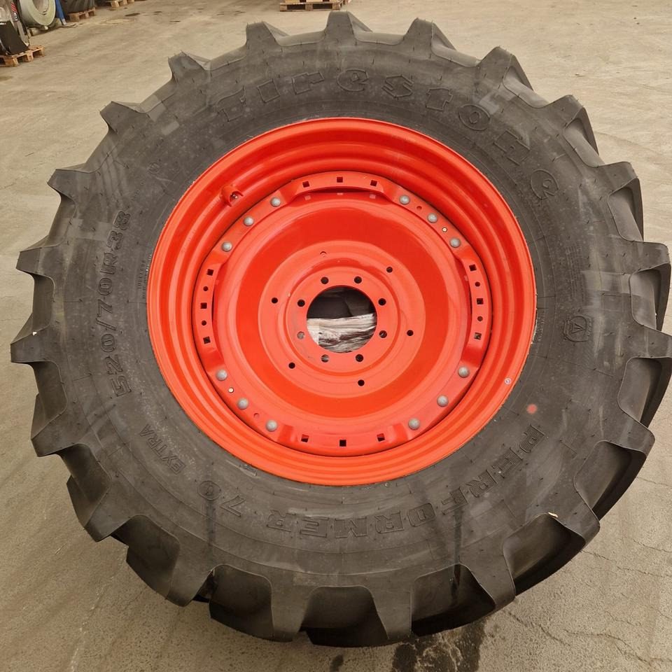 Reifen Räder Firestone 520/70R38 Performer 70 extra 150D 147E - Anvelope și jante: Foto 2 Reifen Räder Firestone 520/70R38 Performer 70 extra 150D 147E - Anvelope și jante: Foto 2
