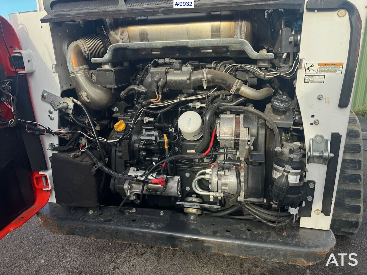 Bobcat T770 Compact loader (VIDEO) - Mini încărcător pe şenile: Foto 4 Bobcat T770 Compact loader (VIDEO) - Mini încărcător pe şenile: Foto 4