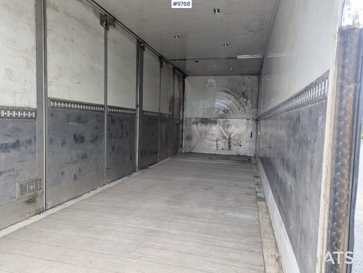 Camion furgon Box Truck Scania P280 4X2 with tail lift: Foto 6 Camion furgon Box Truck Scania P280 4X2 with tail lift: Foto 6