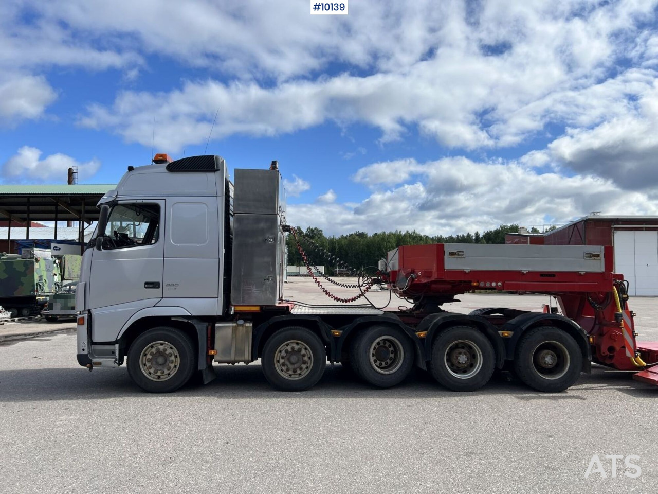 Volvo FH16 5-axle tractor unit 10x4 - Cap tractor: Foto 4 Volvo FH16 5-axle tractor unit 10x4 - Cap tractor: Foto 4