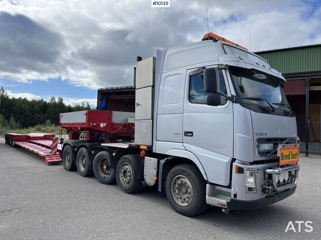 Volvo FH16 5-axle tractor unit 10x4 - Cap tractor: Foto 1 Volvo FH16 5-axle tractor unit 10x4 - Cap tractor: Foto 1