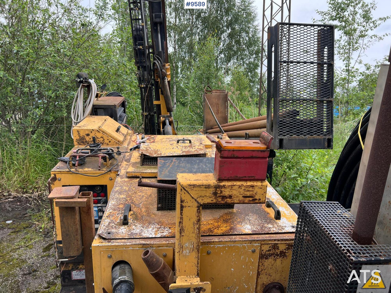 Drilling rig GEMSA Rep Object - Maşină de foraj: Foto 3 Drilling rig GEMSA Rep Object - Maşină de foraj: Foto 3