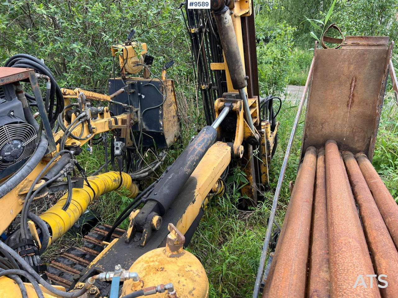 Drilling rig GEMSA Rep Object - Maşină de foraj: Foto 4 Drilling rig GEMSA Rep Object - Maşină de foraj: Foto 4