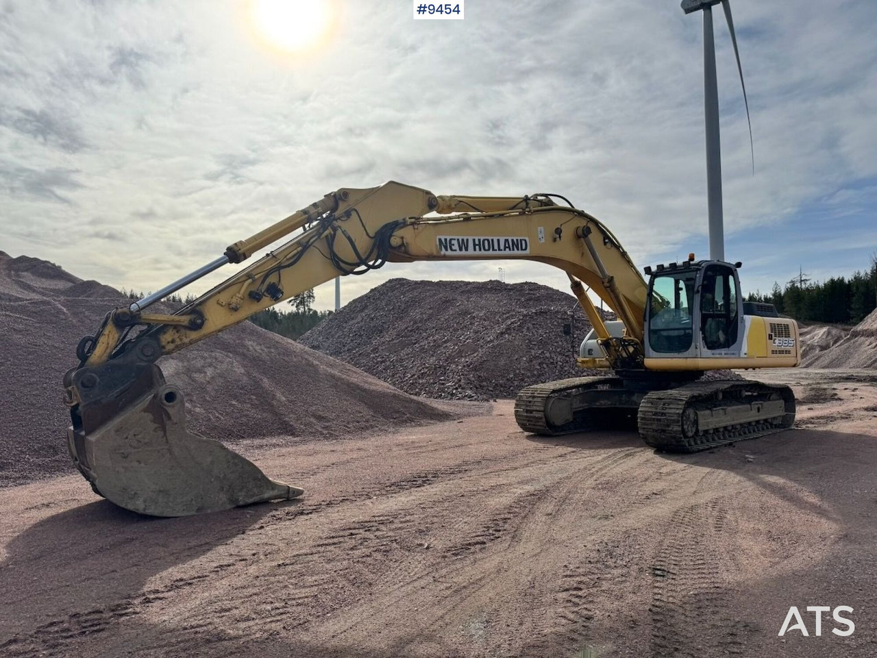 Excavator New Holland E385 - Excavator pe şenile: Foto 2 Excavator New Holland E385 - Excavator pe şenile: Foto 2