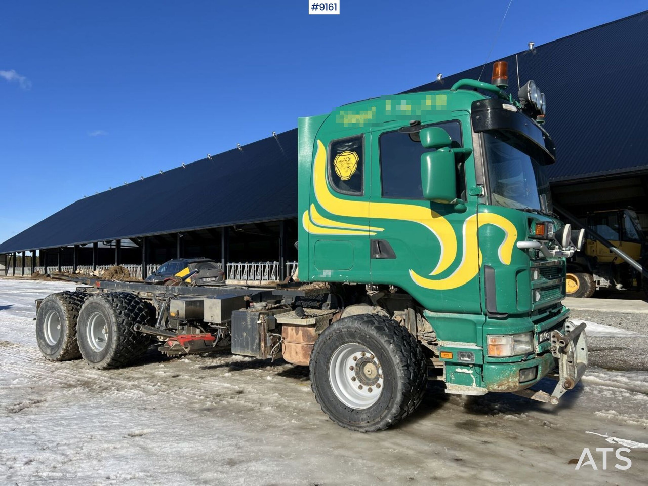 Scania R124 with cameleont quick lock, underbite and plow attachments - Camion şasiu: Foto 2 Scania R124 with cameleont quick lock, underbite and plow attachments - Camion şasiu: Foto 2