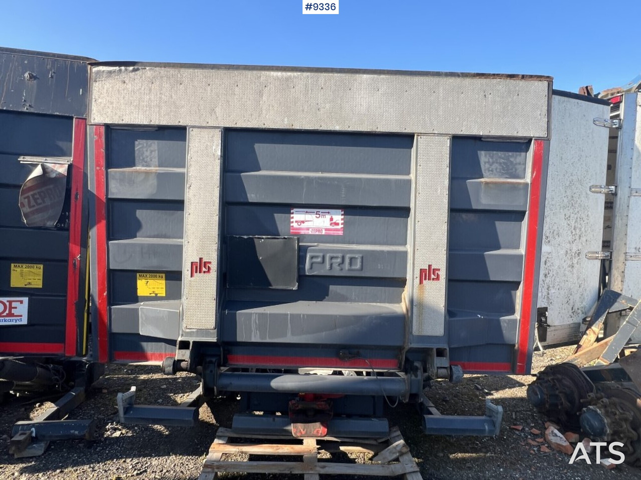Tail Lift Zepro Z2000-175MA - Oblon hidraulic: Foto 1 Tail Lift Zepro Z2000-175MA - Oblon hidraulic: Foto 1