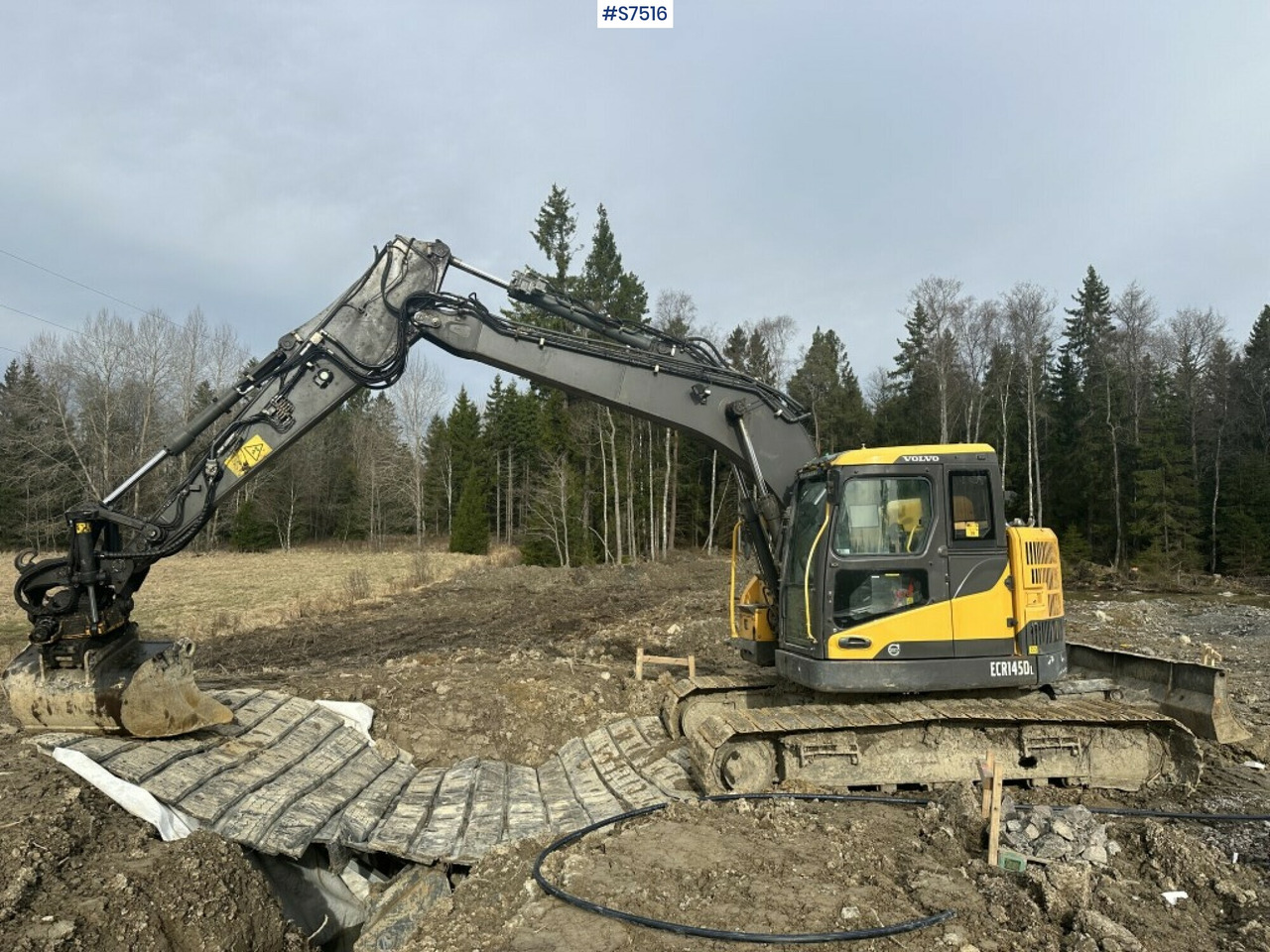 Volvo ECR145DL Crawler excavator with rotor and buckets - Excavator pe şenile: Foto 2 Volvo ECR145DL Crawler excavator with rotor and buckets - Excavator pe şenile: Foto 2