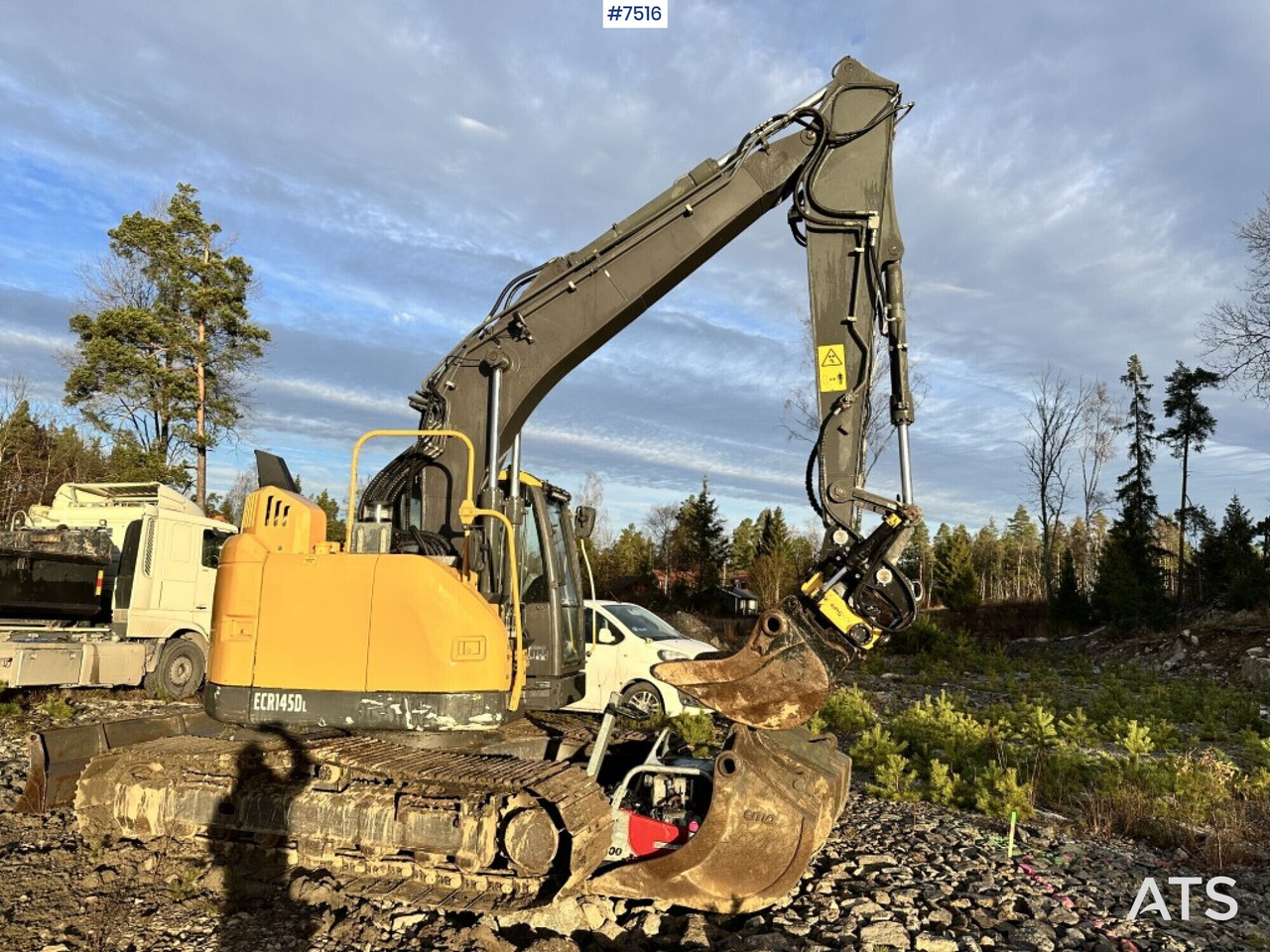 Volvo ECR145DL Crawler excavator with rotor and buckets - Excavator pe şenile: Foto 1 Volvo ECR145DL Crawler excavator with rotor and buckets - Excavator pe şenile: Foto 1