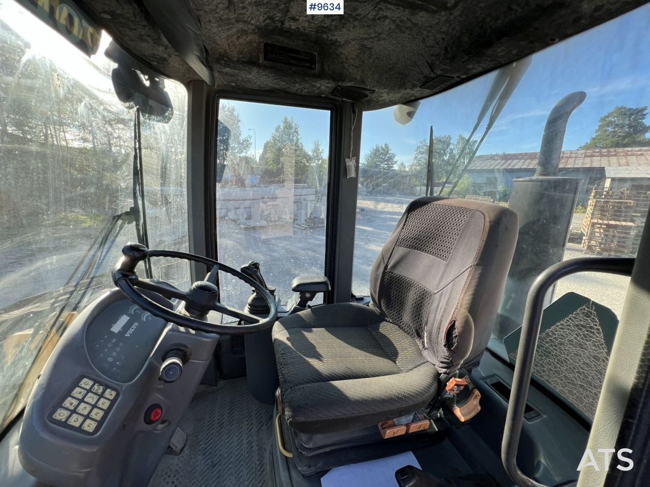 Volvo L30Z Wheel loader with multiple attachments - Încărcător frontal pe pneuri: Foto 5 Volvo L30Z Wheel loader with multiple attachments - Încărcător frontal pe pneuri: Foto 5