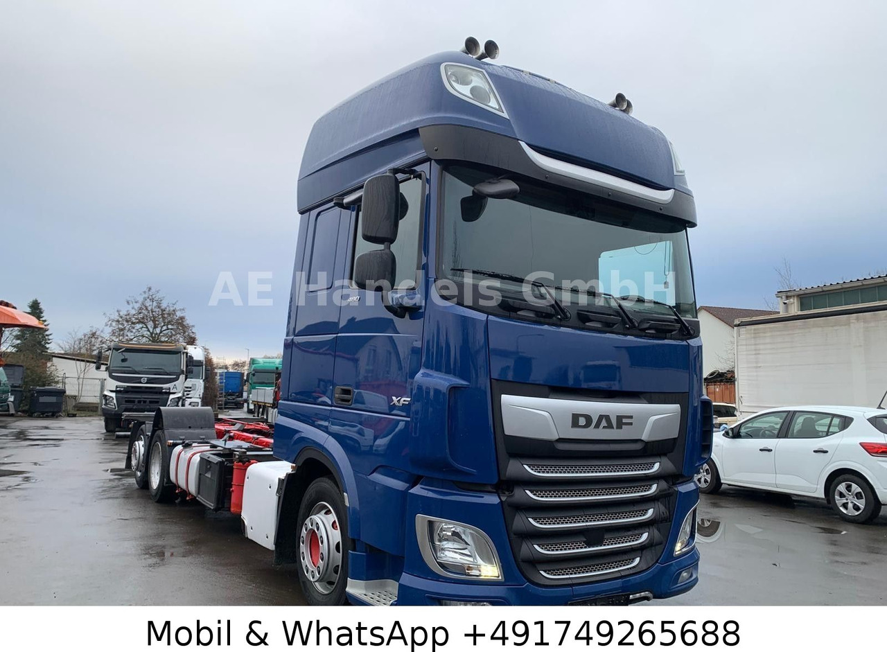 DAF XF 480 SSC LL BDF *Retarder/Lenk+Lift/ACC/2xTank - Camion transport containere/ Swap body: Foto 1 DAF XF 480 SSC LL BDF *Retarder/Lenk+Lift/ACC/2xTank - Camion transport containere/ Swap body: Foto 1