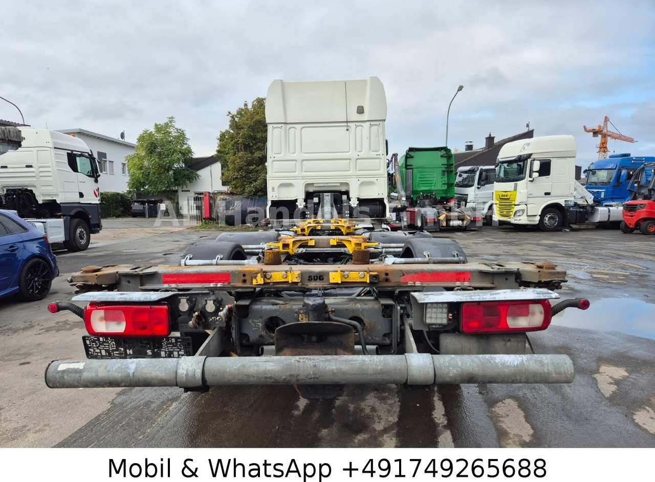 DAF XF480 SSC BDF *Retarder/Lift/ACC/2xTank/AHK/LDW - Camion transport containere/ Swap body: Foto 5 DAF XF480 SSC BDF *Retarder/Lift/ACC/2xTank/AHK/LDW - Camion transport containere/ Swap body: Foto 5