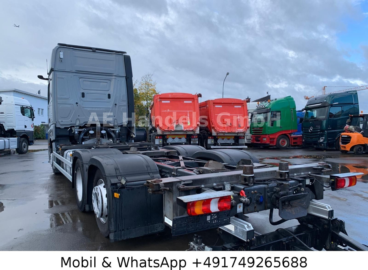 Mercedes-Benz Actros V 2545 GigaSpace BDF LL*Retarder/LBW/L+L - Camion transport containere/ Swap body: Foto 5 Mercedes-Benz Actros V 2545 GigaSpace BDF LL*Retarder/LBW/L+L - Camion transport containere/ Swap body: Foto 5