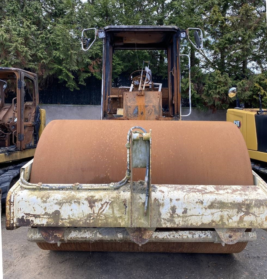 CAT CS-563E Origine Française /Certificat CE endommagé - Cilindru compactor: Foto 2 CAT CS-563E Origine Française /Certificat CE endommagé - Cilindru compactor: Foto 2