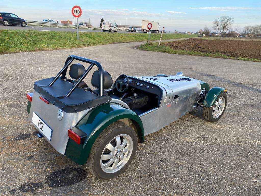 CATERHAM SEVEN 170 0.7- Turbo 84Ps endommagée - Automobil: Foto 4 CATERHAM SEVEN 170 0.7- Turbo 84Ps endommagée - Automobil: Foto 4