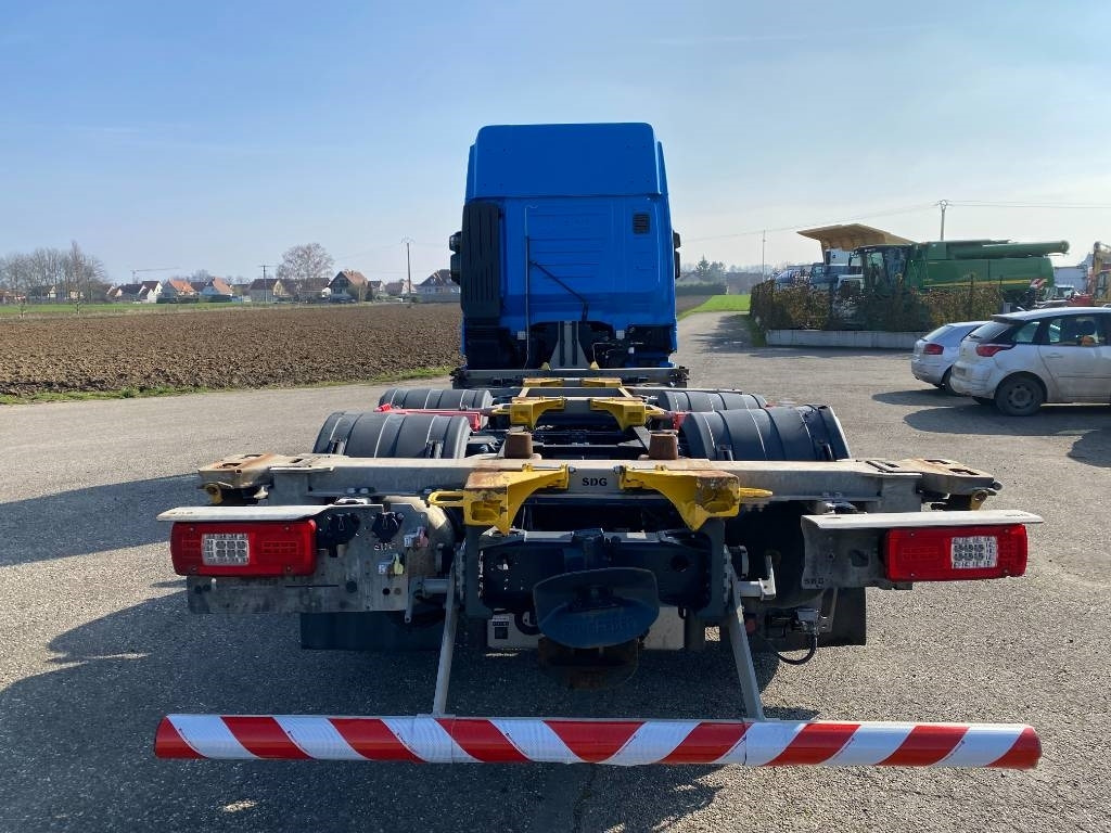 Iveco STRALIS 460NP LNG RETARDER - Camion şasiu: Foto 5 Iveco STRALIS 460NP LNG RETARDER - Camion şasiu: Foto 5