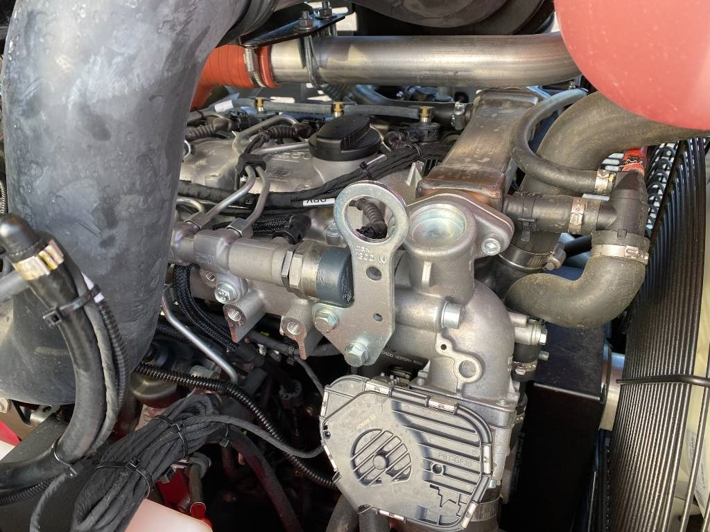 Compresor de aer Kaeser M59 / StageV 1er Main endommagé: Foto 12 Compresor de aer Kaeser M59 / StageV 1er Main endommagé: Foto 12