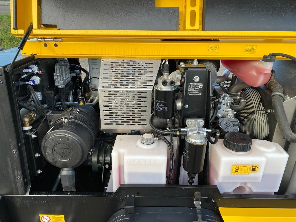 Compresor de aer Kaeser M59 / StageV 1er Main endommagé: Foto 10 Compresor de aer Kaeser M59 / StageV 1er Main endommagé: Foto 10