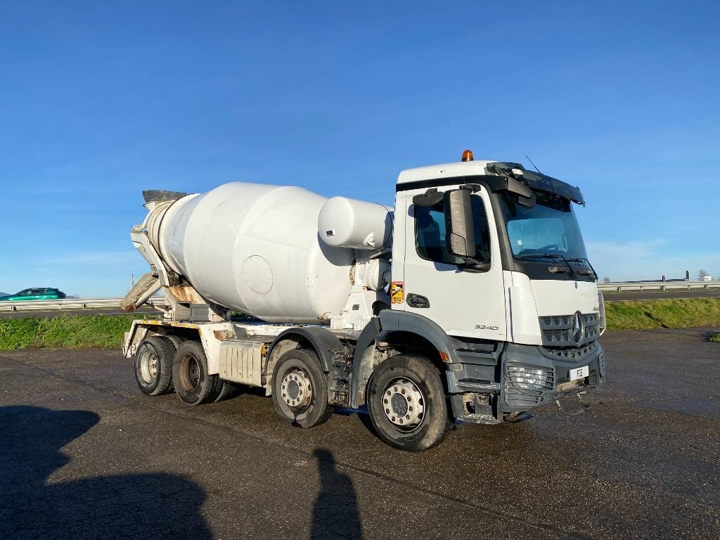 Mercedes-Benz AROCS 3240/EUROMIXBETON 9M3 endommagé - Autobetonieră: Foto 3 Mercedes-Benz AROCS 3240/EUROMIXBETON 9M3 endommagé - Autobetonieră: Foto 3