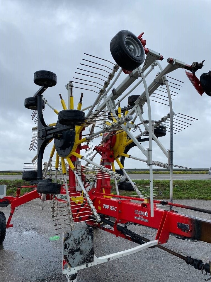 Maşină de întors fânul Pöttinger TOP 762C-Classic / Carte Grise Française endommagé: Foto 37 Maşină de întors fânul Pöttinger TOP 762C-Classic / Carte Grise Française endommagé: Foto 37