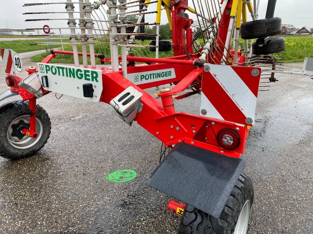 Maşină de întors fânul Pöttinger TOP 762C-Classic / Carte Grise Française endommagé: Foto 30 Maşină de întors fânul Pöttinger TOP 762C-Classic / Carte Grise Française endommagé: Foto 30